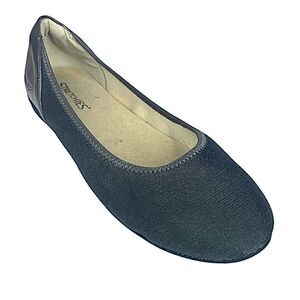 Stretchies Gray Slip On Shoes Women’s Size 8M Comfort Fabric Leather Flats